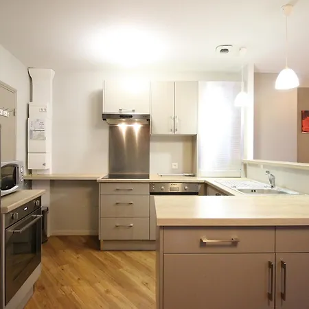 Lägenhet Bel F3, 7 Couchages, Proche Des Thermes Du Dore - Fr-1-415-190